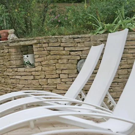 بيت للعطل Attractive In C Reste With Pool